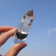 JDFlying crystal tower for spiritual meditation and focus