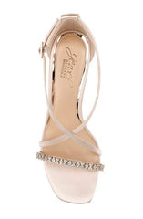 Jewel Badgley Mischka Adelynn soft insole for comfortable all-day wear