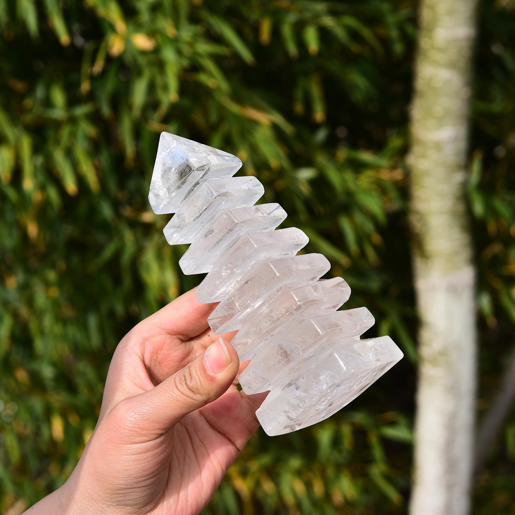 JIC Gem multi-storey quartz tower detail showcases artisan craftsmanship