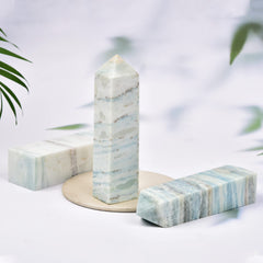 JIC Gem crystal table decor enhances spiritual ambiance