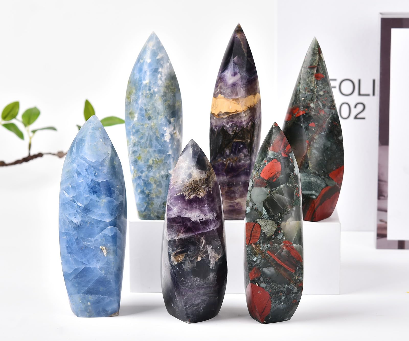 JIC Gem dream-protector celestite for peaceful nights