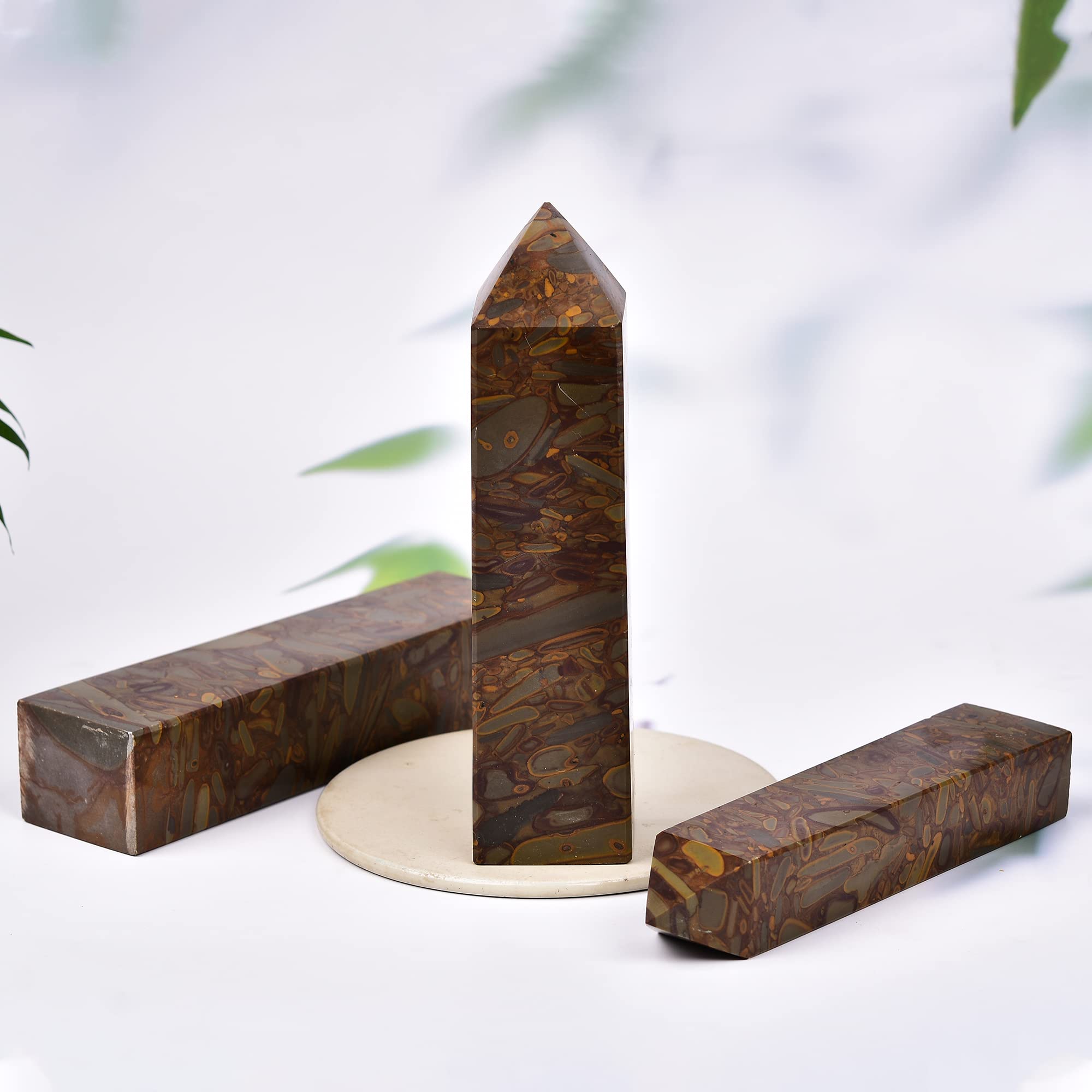 JIC Gem energy-stabilizer tower helps balance activity in busy spaces.