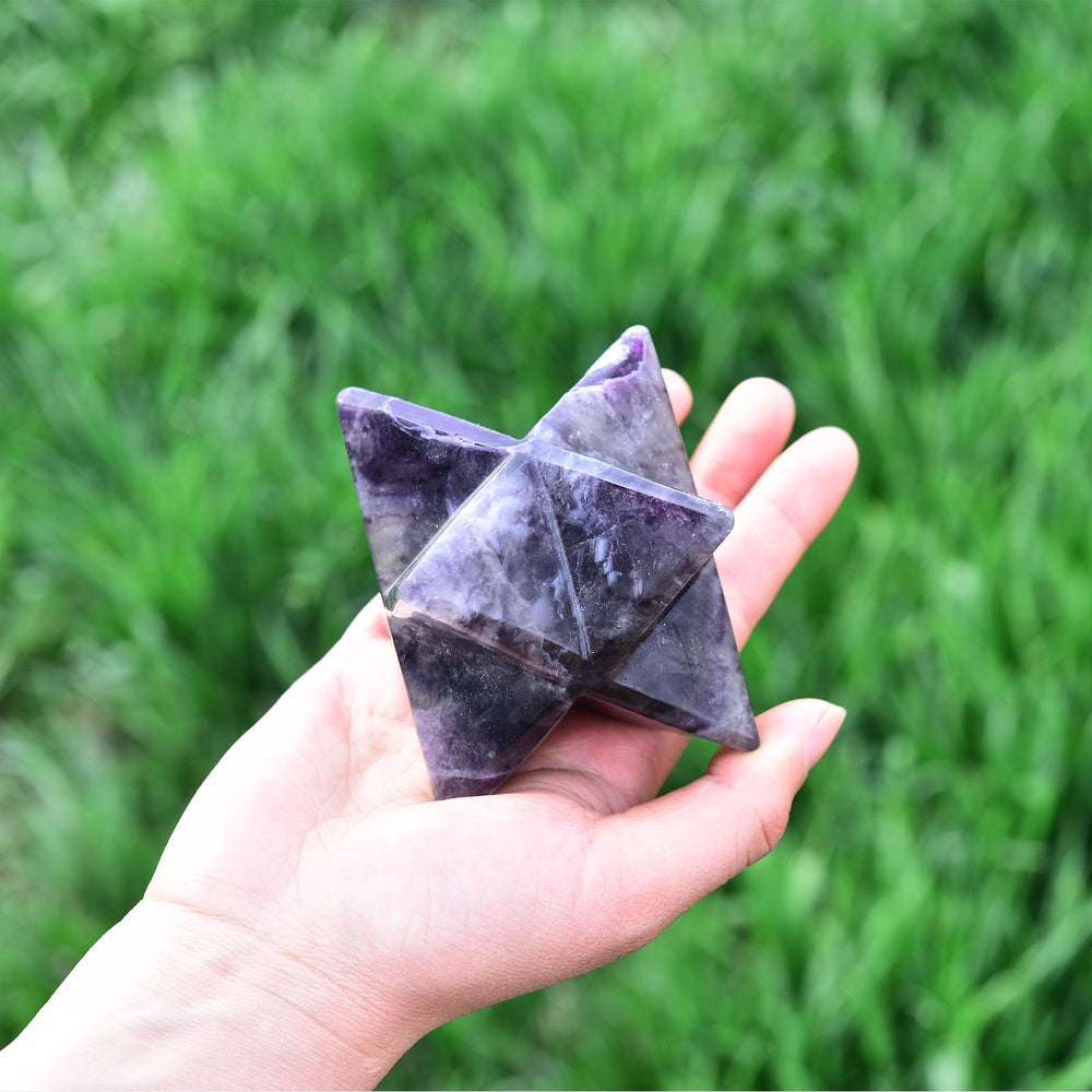 JIC Gem fluorite merkaba crystal—handcrafted uniqueness enhances display and thoughtful gifting.