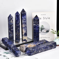 JIC Gem healing tower makes a thoughtful gift for crystal collectors and beginners