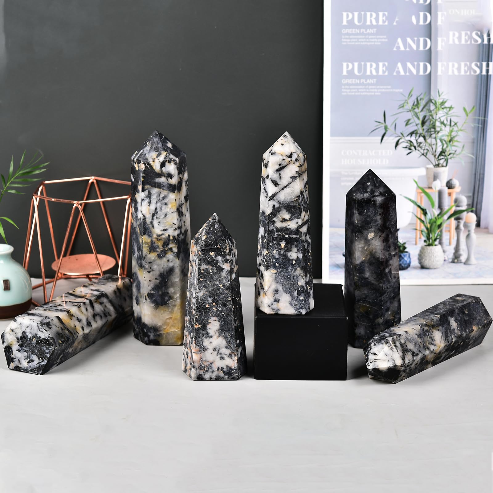 JIC Gem natural variants showcase unique shapes and textures in every piece.
