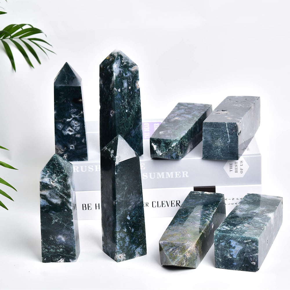 JIC Gem Reiki-ready setup promotes peaceful workspace atmosphere.