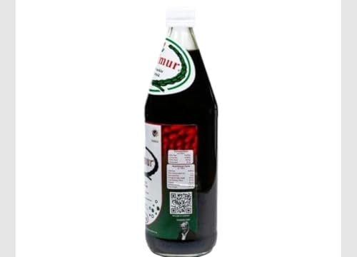 Jigsimur natural health drink 750ml bottle pour suggests easy daily serving for vitality.