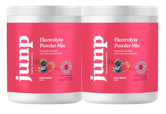 JUNP Electrolytes Powder Wild Berry pour boosts hydration with a bold berry flavor.