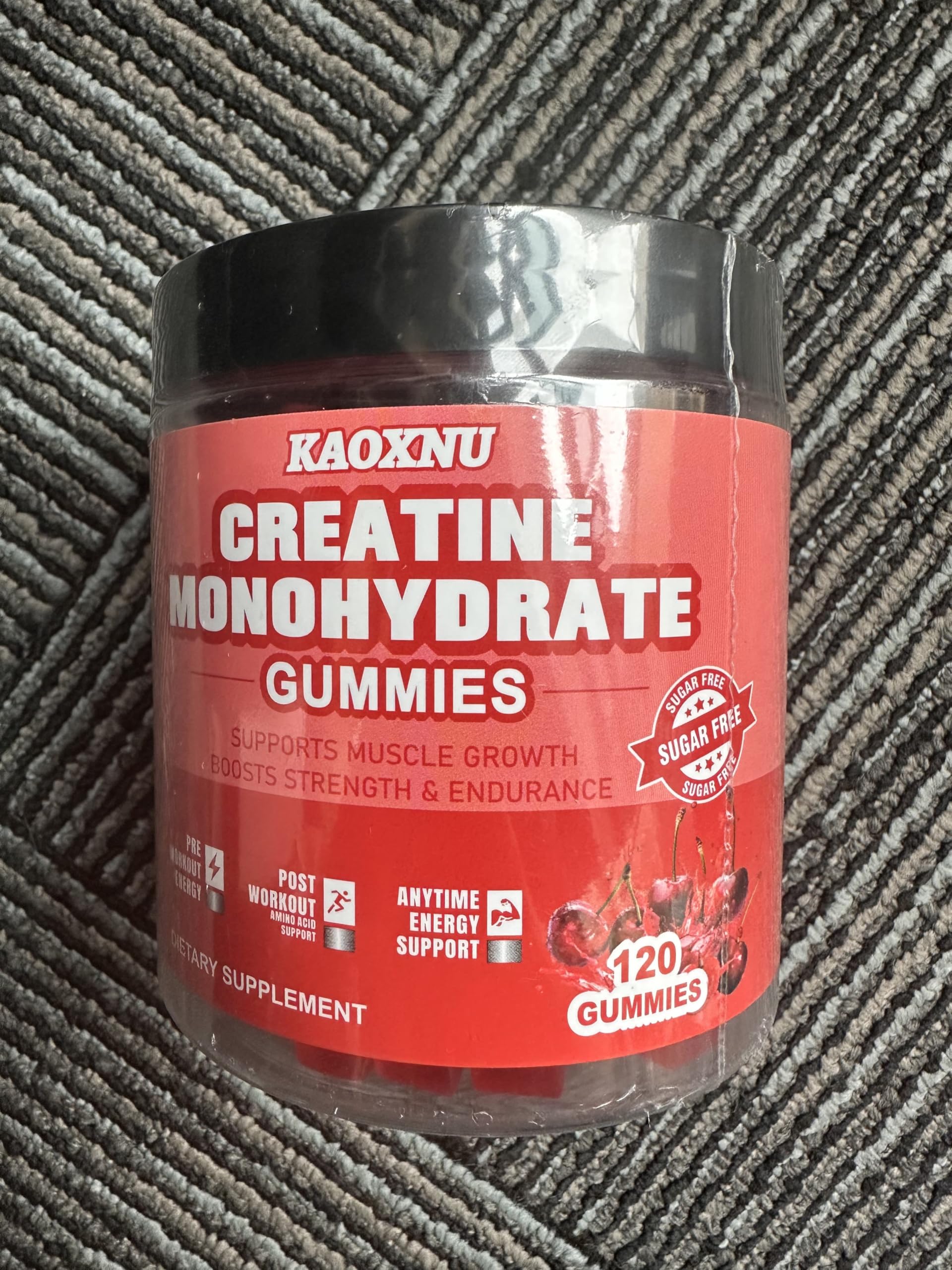 KAOXNU Creatine Monohydrate Gummies on plate highlight tasty, sugar-free choice.
