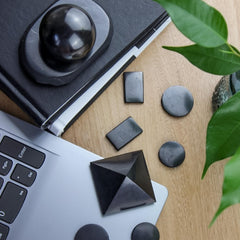 KARELIANMASTERS Shungite gift packaging suitable for gifting