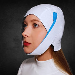 Adjustable unisex fit of the Knightsbridge chin strap for personalized comfort.