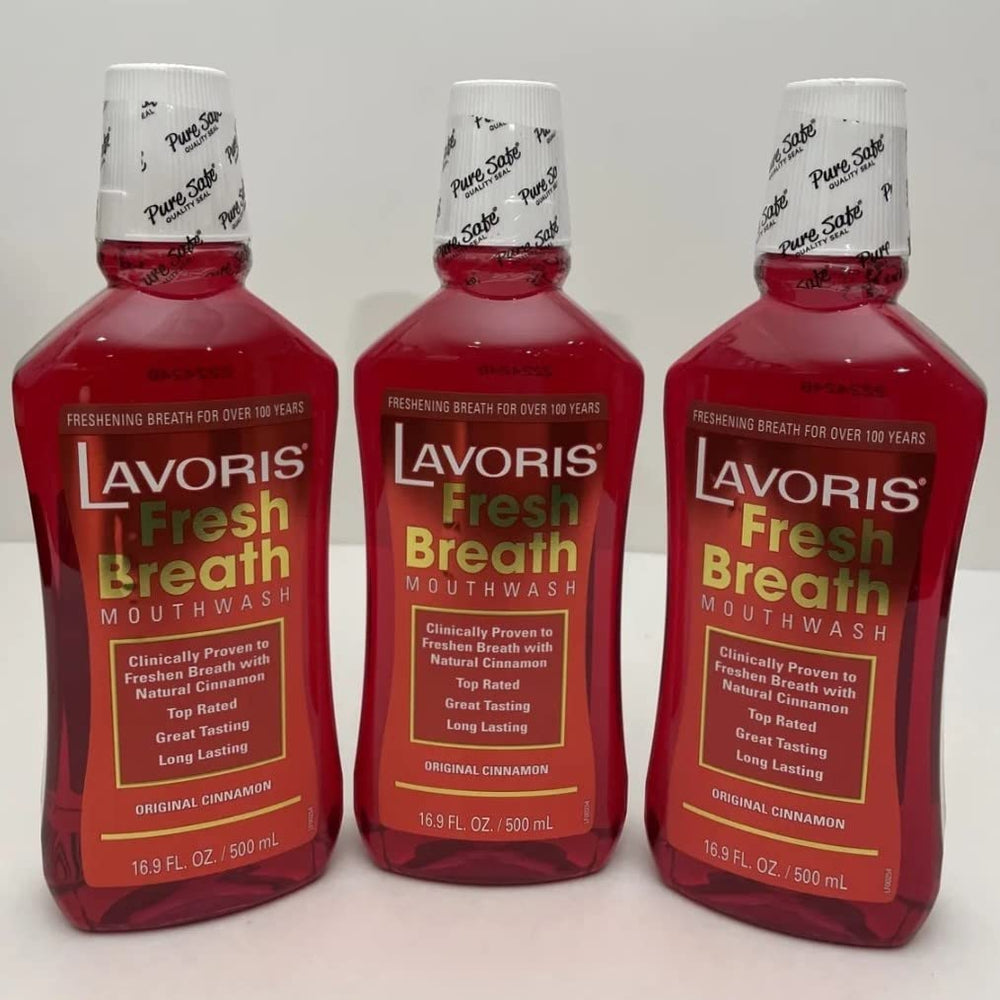Lavoris Original Cinnamon three-pack display, convenient for home use.