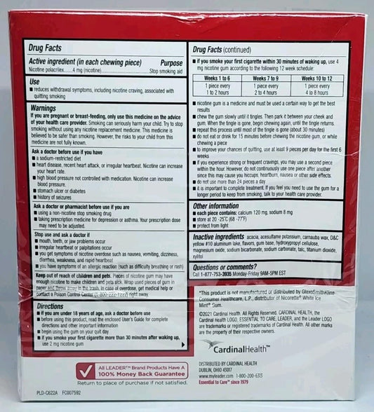 LEADER nicotine gum 4 mg mint piece close-up for craving relief