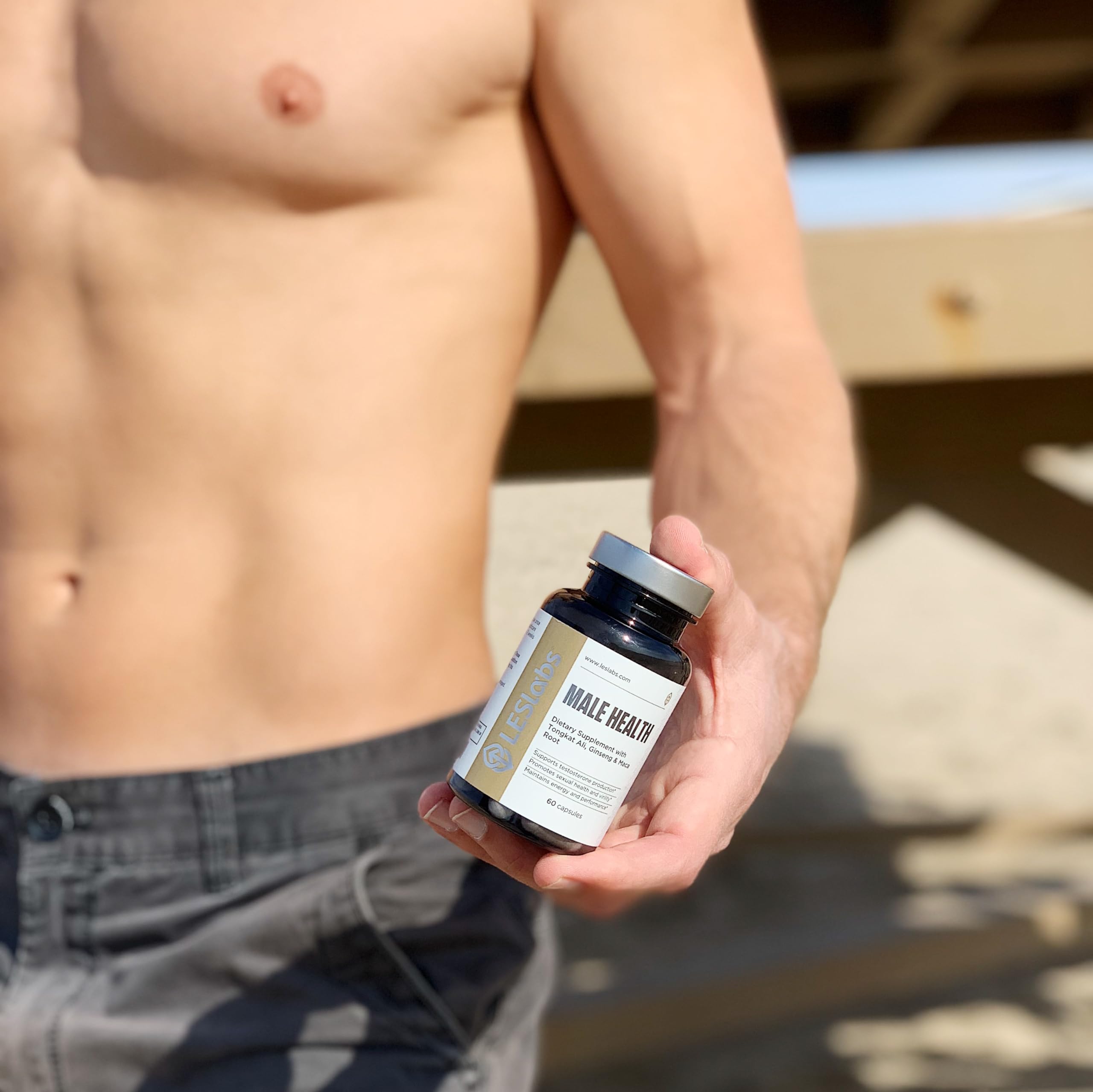 LES Labs Male Health label closeup outlines ingredients and safe daily use