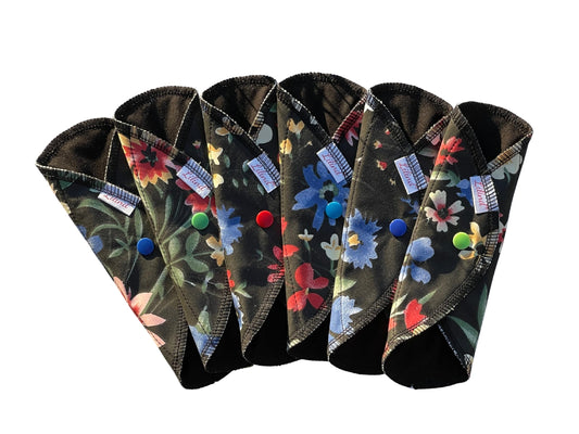 Lilind 6-pack everyday black pantyliners show a reusable set for daily comfort