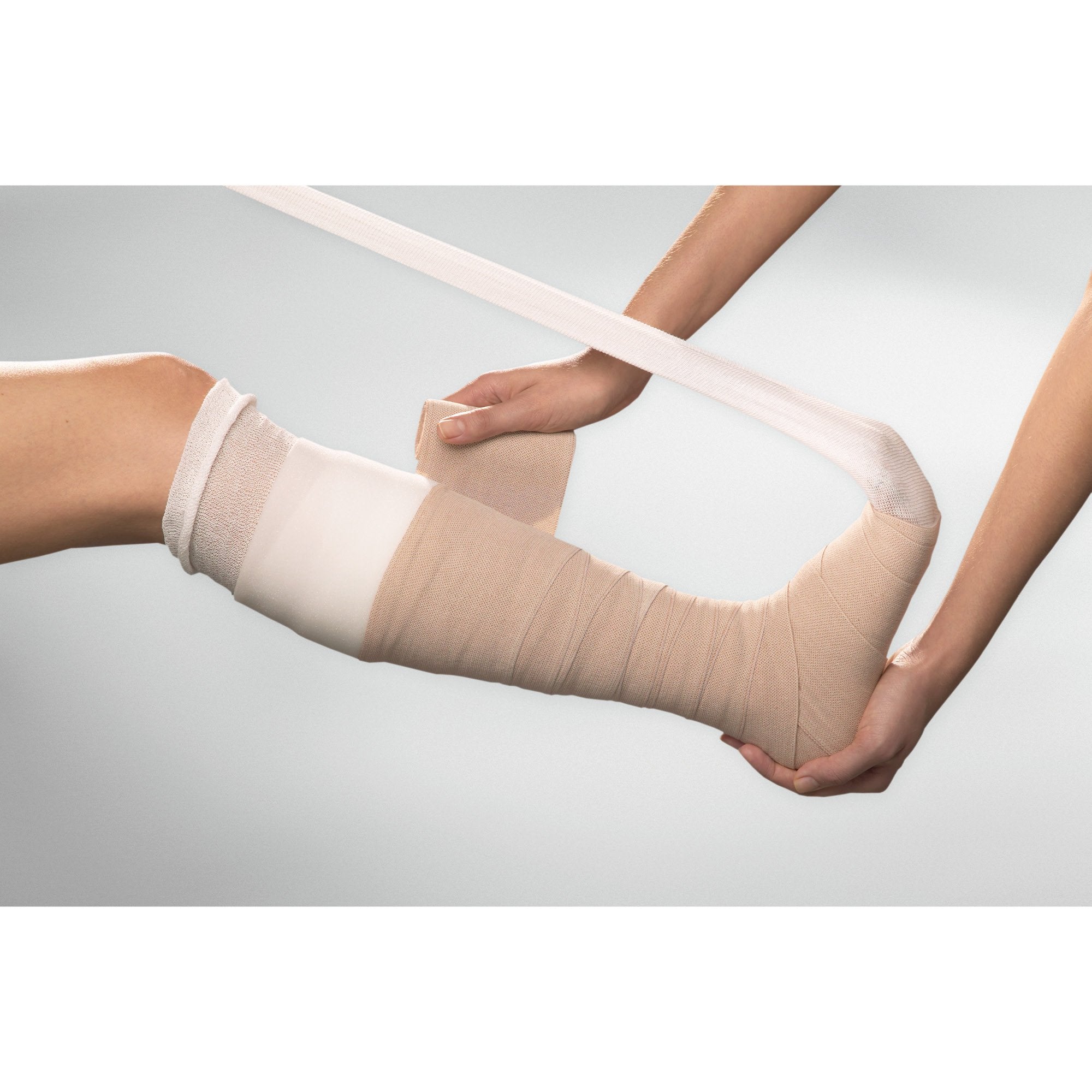 Rosidal Soft padding and K bandage in use, promoting comfortable, durable compression
