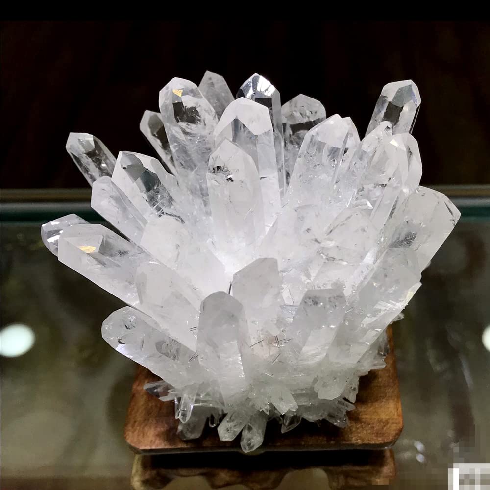 Loverain quartz crystal points display promotes calm energy in any room.