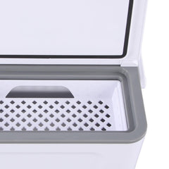 Luqeeg insulin insulation box with battery backup for extended use away from outlets.