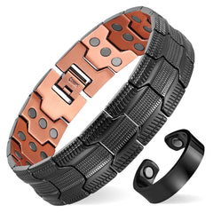 MagEnergy copper bracelet for men in everyday wear with hypoallergenic copper.