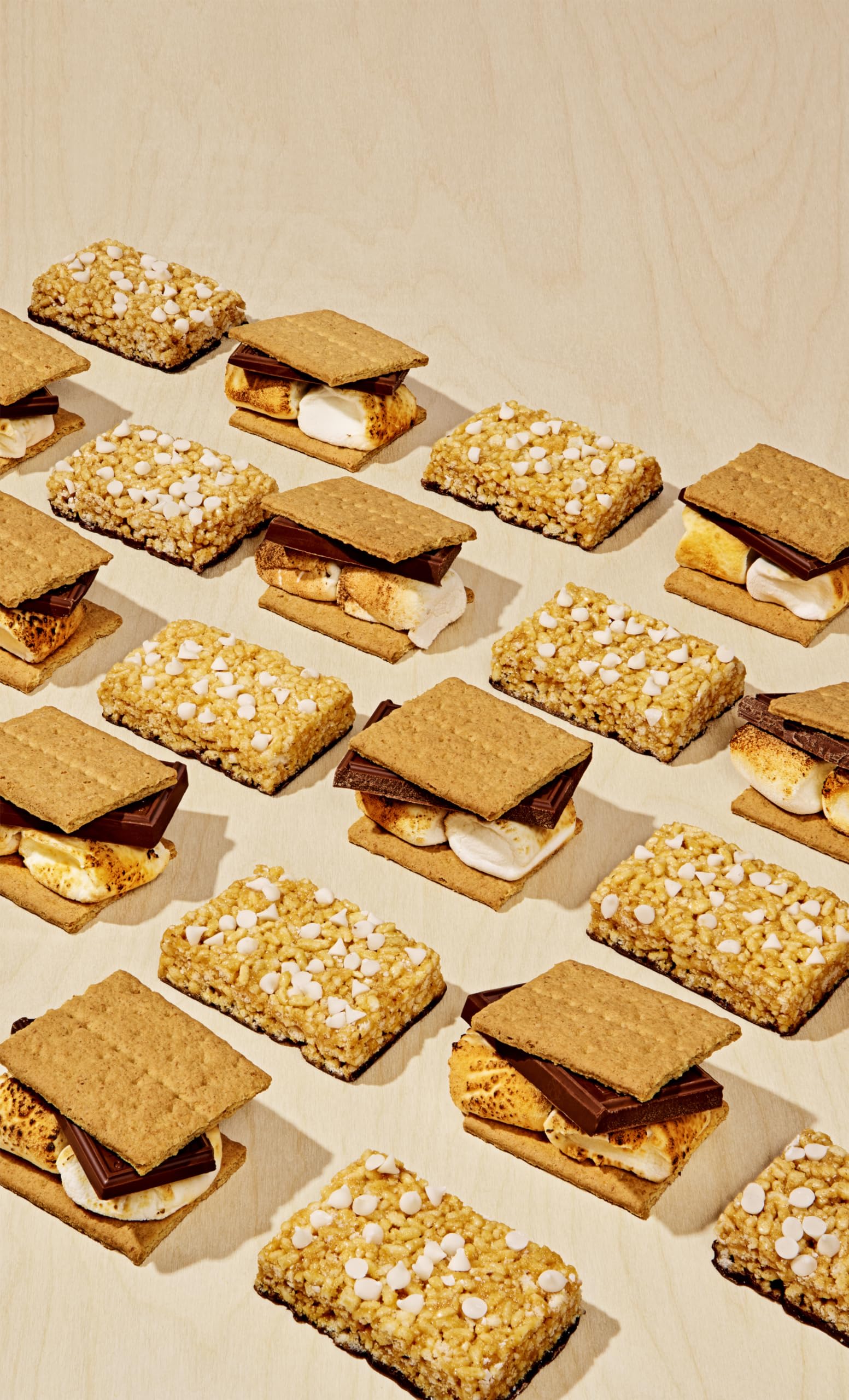 Gluten-free badge on Magic Spoon Smores bar label highlights grain-free ingredients.
