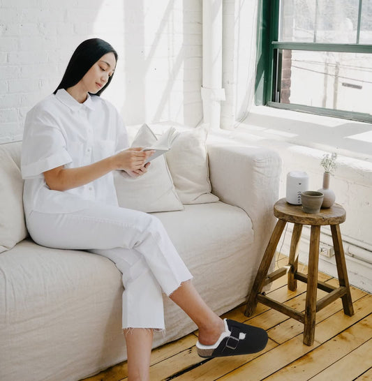 MAIITRIP fur-lined cork clog showing warm indoor-outdoor wear