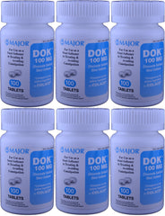MAJOR Docucate Sodium 100 mg crushable tablet close-up highlighting easy handling.
