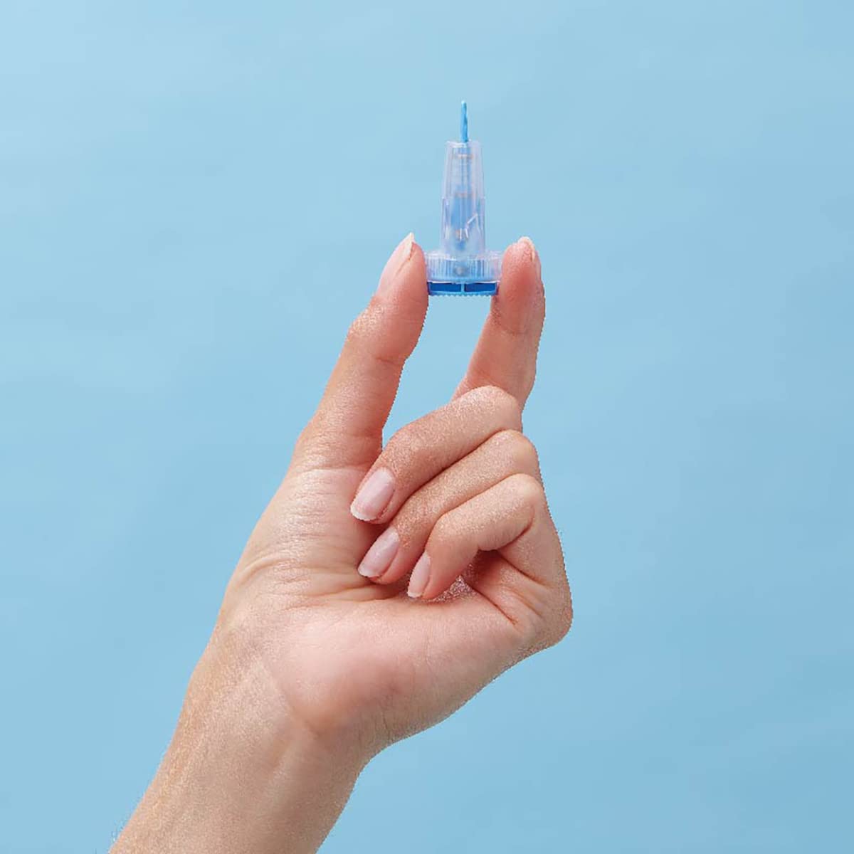 Medline lancets box containing 200 pieces for home or clinical testing.
