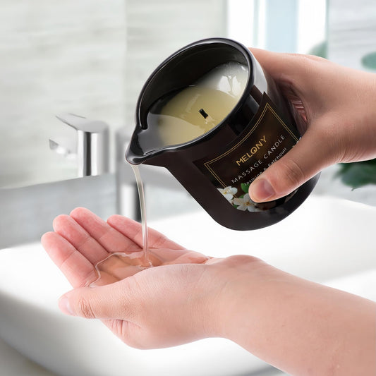 MELONY massage candle melt pour demonstrates silky massage oil ready to use
