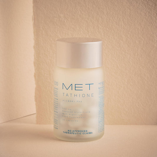 Met Tathione capsules closeup emphasizing reduced glutathione benefits.