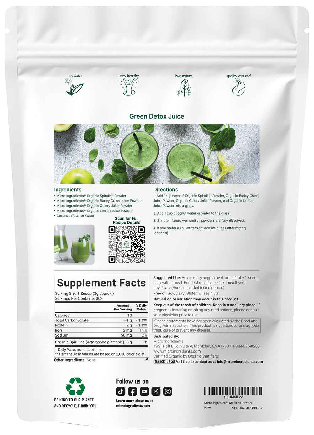 Micro Ingredients spirulina powder scoop included for easy smoothie mixing.