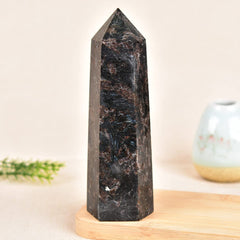 MOGEMT Astrophyllite Obelisk on altar placement for calm space.