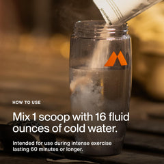Momentous Fuel set up for an outdoor run to showcase hydration on the go.