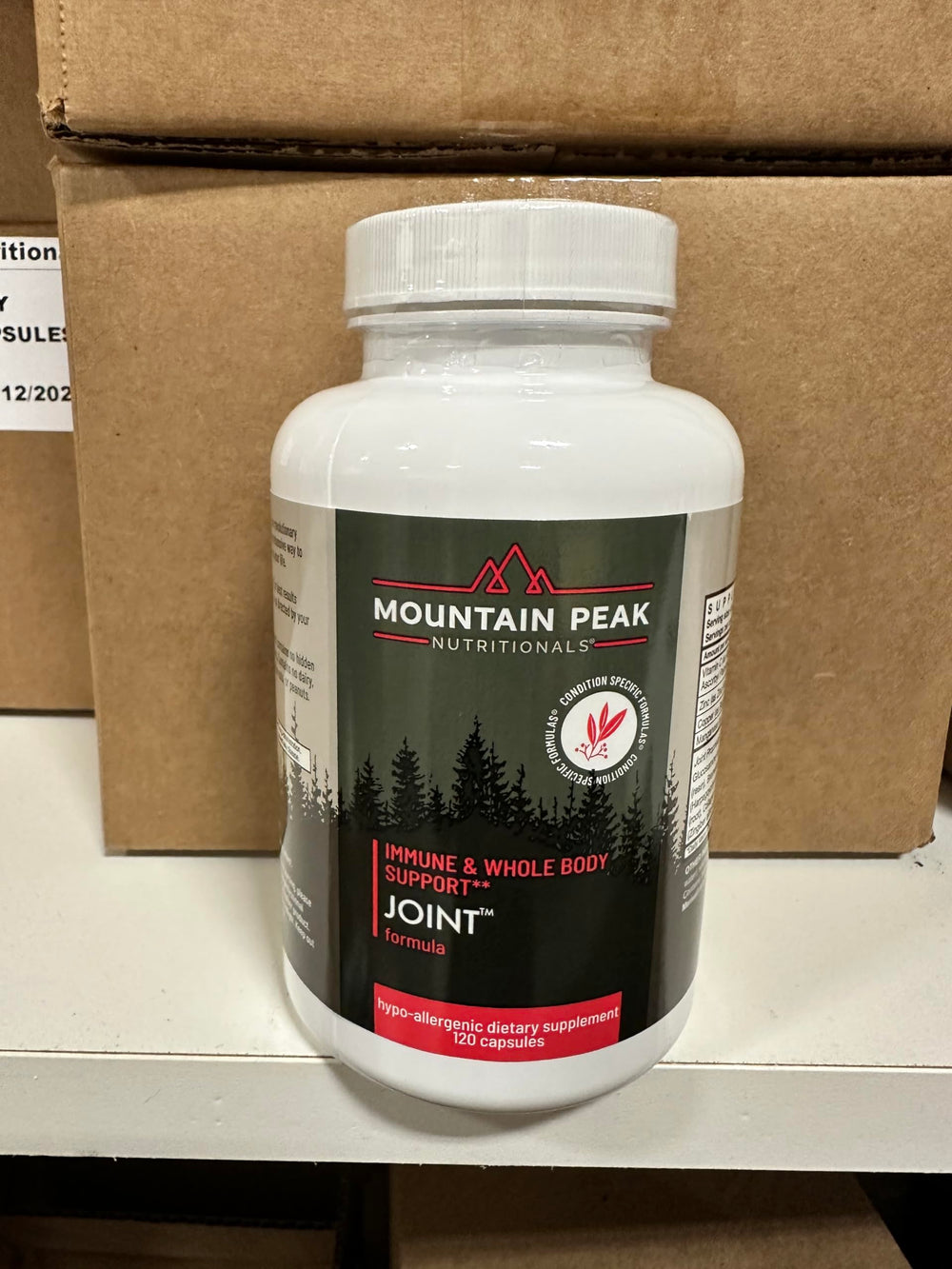 Mountain Peak Joint Formula with glucosamine suggests potential cartilage-supporting benefits.