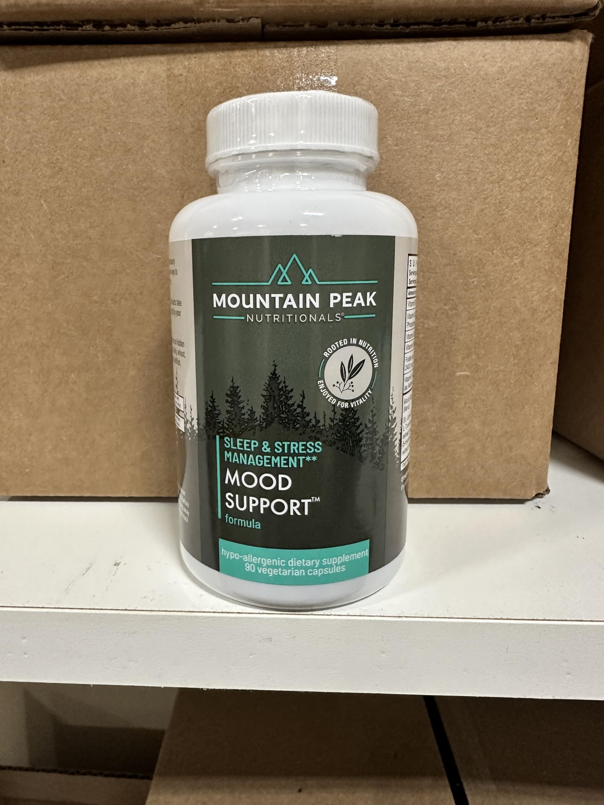 Mountain Peak Mood Support dosage instruction panel helps daily routines.