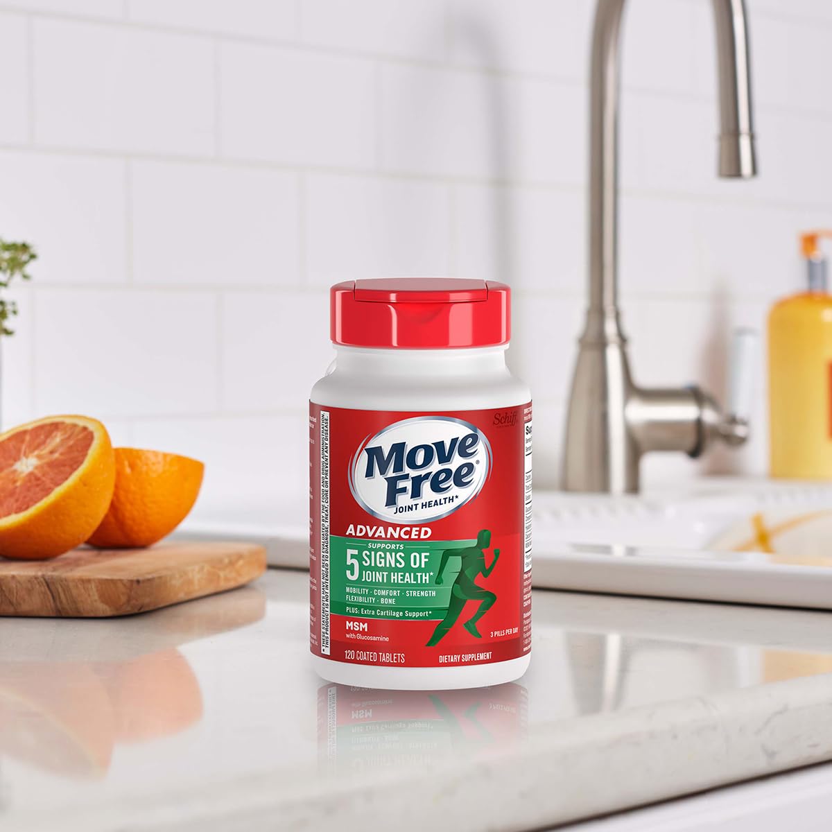 Move Free Advanced Plus MSM dosage information card hints trusted daily use.