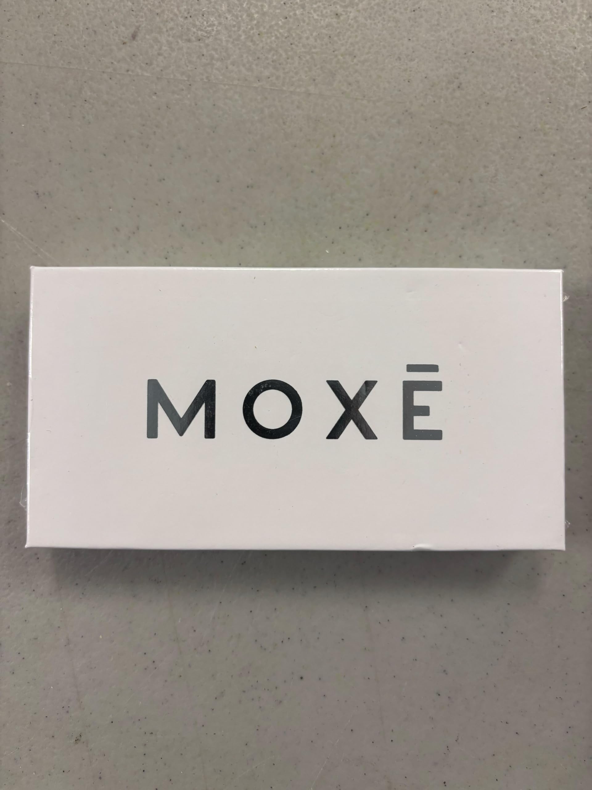 MOXE natural scents deliver consistent aroma throughout the day.