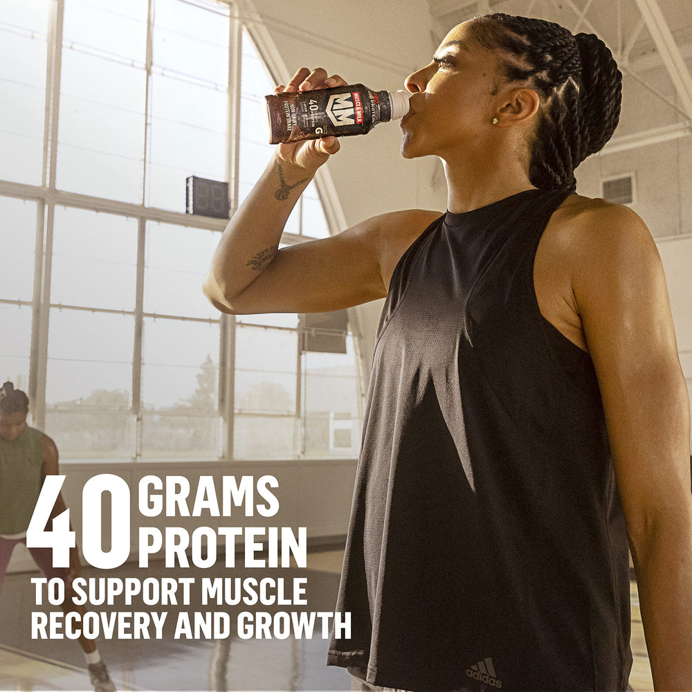 Muscle Milk Pro ingredients panel highlighting 40g protein per serving