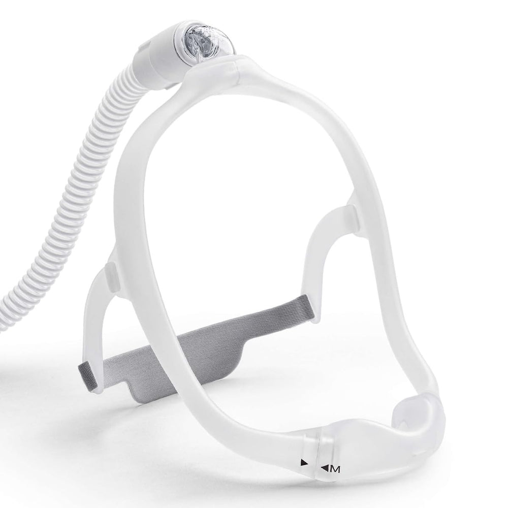MYNA MEDICAL DreamWear nasal complete set medium front view, comfortable minimal-contact mask design for sleep
