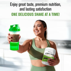 NaturalSlim Metabolic Protein with Collagen label highlights low-carb sweetness.