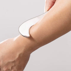 NCCYOOT Gua Sha Set—double-beveled edges for versatile scraping across multiple body parts.