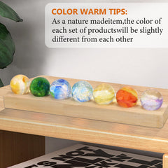 NewRiu USB-powered light adds convenient lighting to desks.