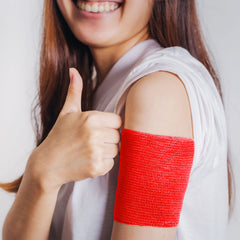 Animal care scene showing safe, secure wrap on horse or pet.