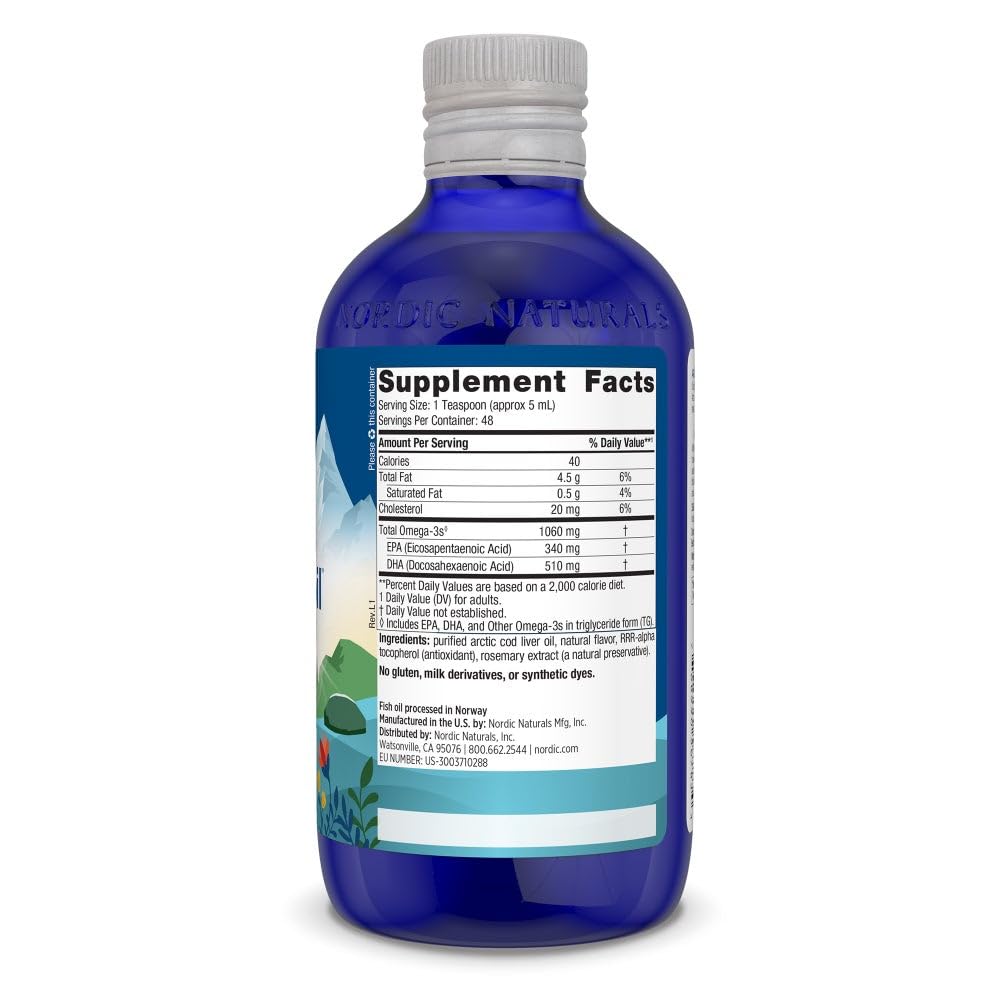 Nordic Naturals Arctic Cod Liver Oil Strawberry label showing naturally occurring vitamins A and D