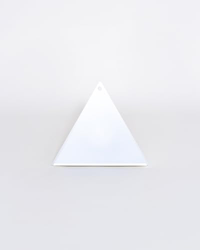 NORTHERN LIGHTS Luxor Mini pyramid design blends with decor and bright light.