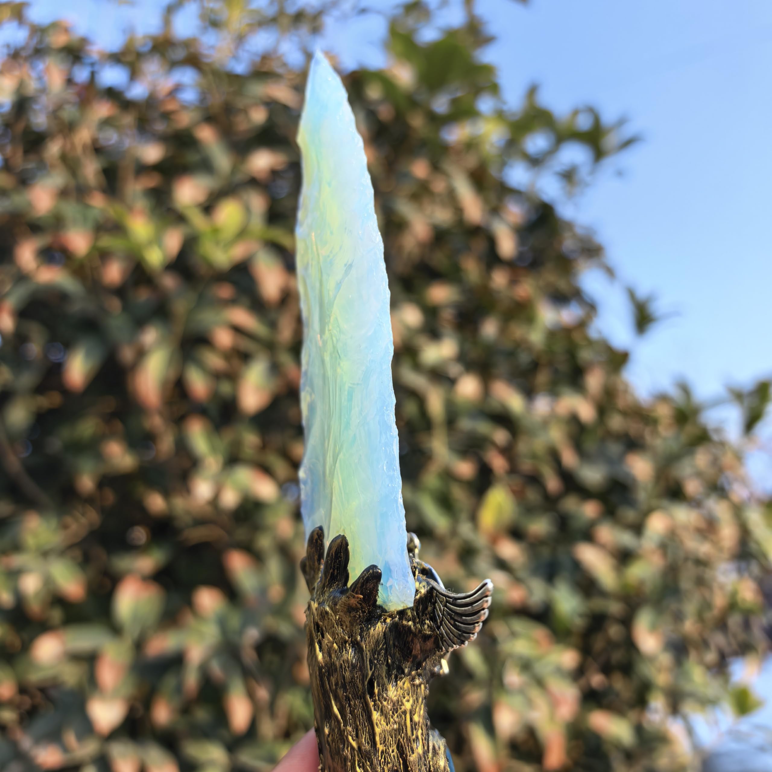 NsmjodStone hatchet 4in offers versatile display and gifting options.