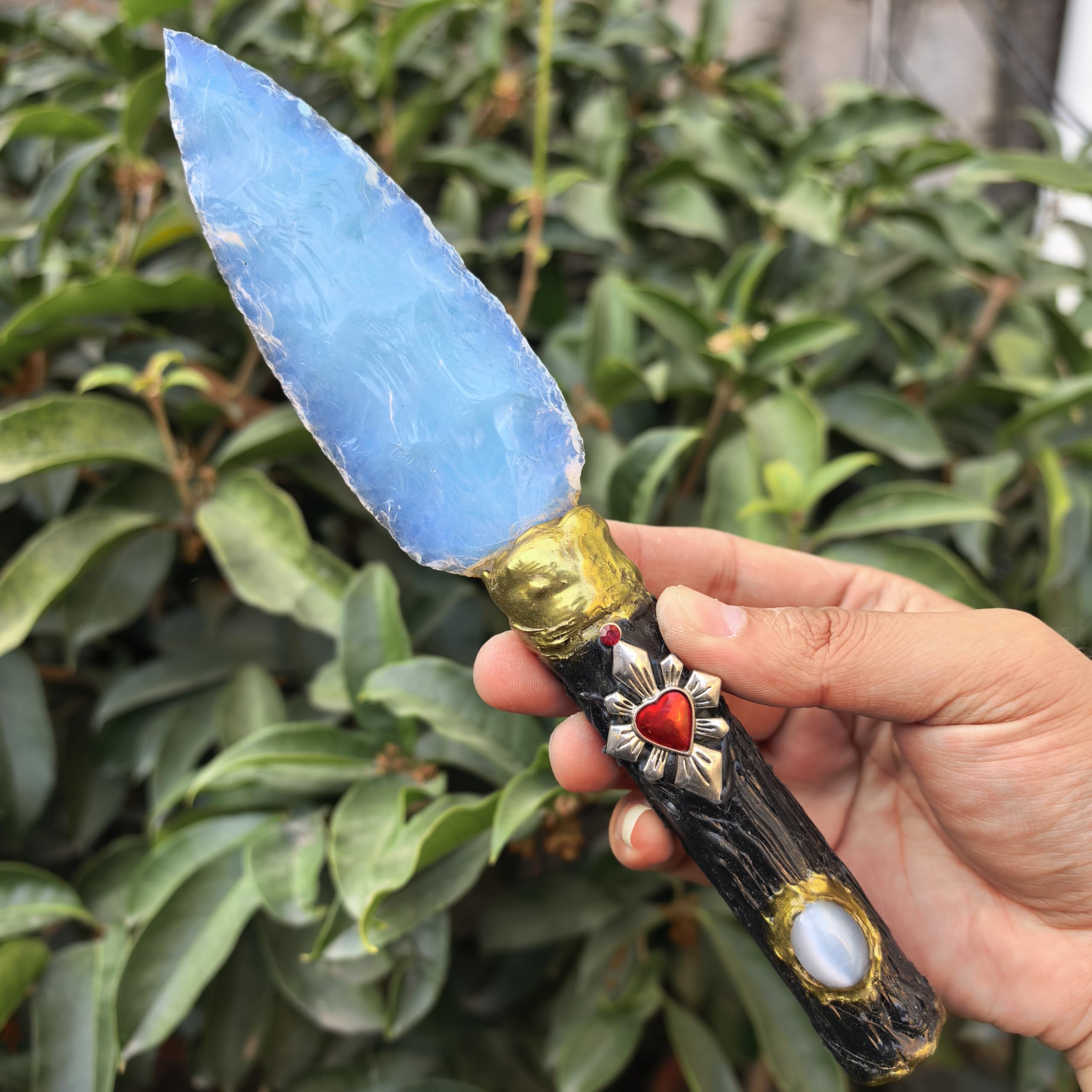 NsmjodStone natural opal obsidian handle enhances visual appeal and collectibility.