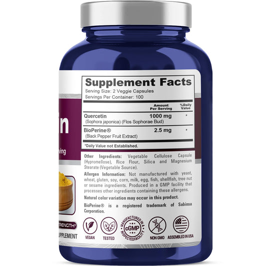 NusaPure Quercetin capsules close up show veggie formulation and dosage.