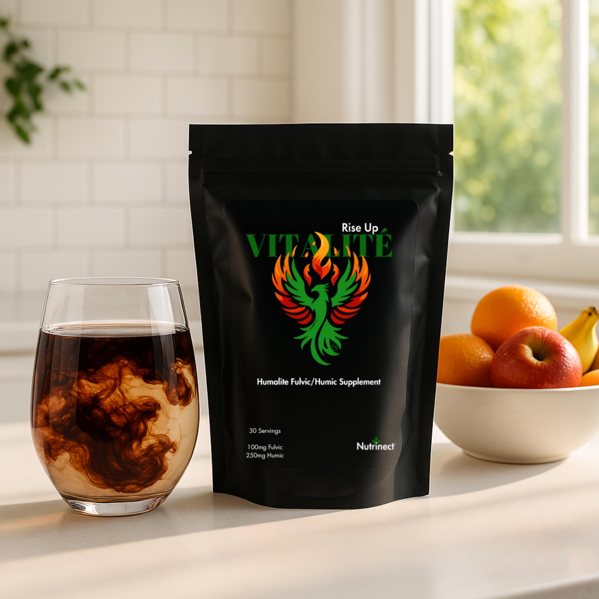 Nutrinect Vitalité Humalite bottle label highlighting plant-based purity for hydration.