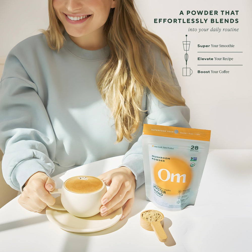 OM Mushrooms Master Blend in smoothie for gut-friendly nourishment