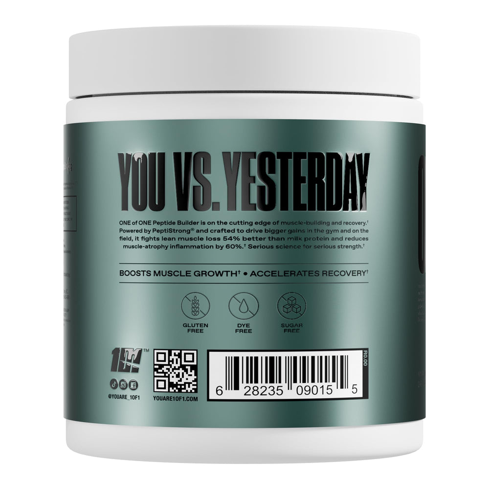 Scoop in tub demonstrates easy serving for training sessions with ONE OF ONE